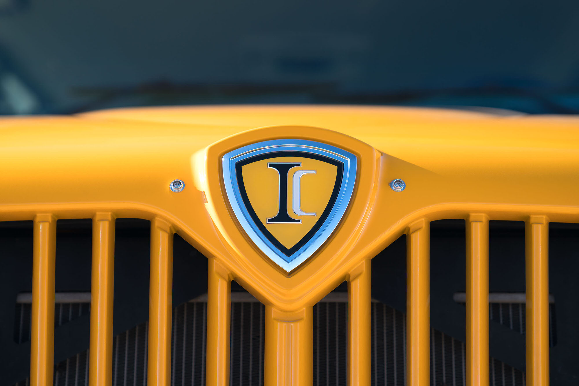 Navistar IC Bus hood emblem