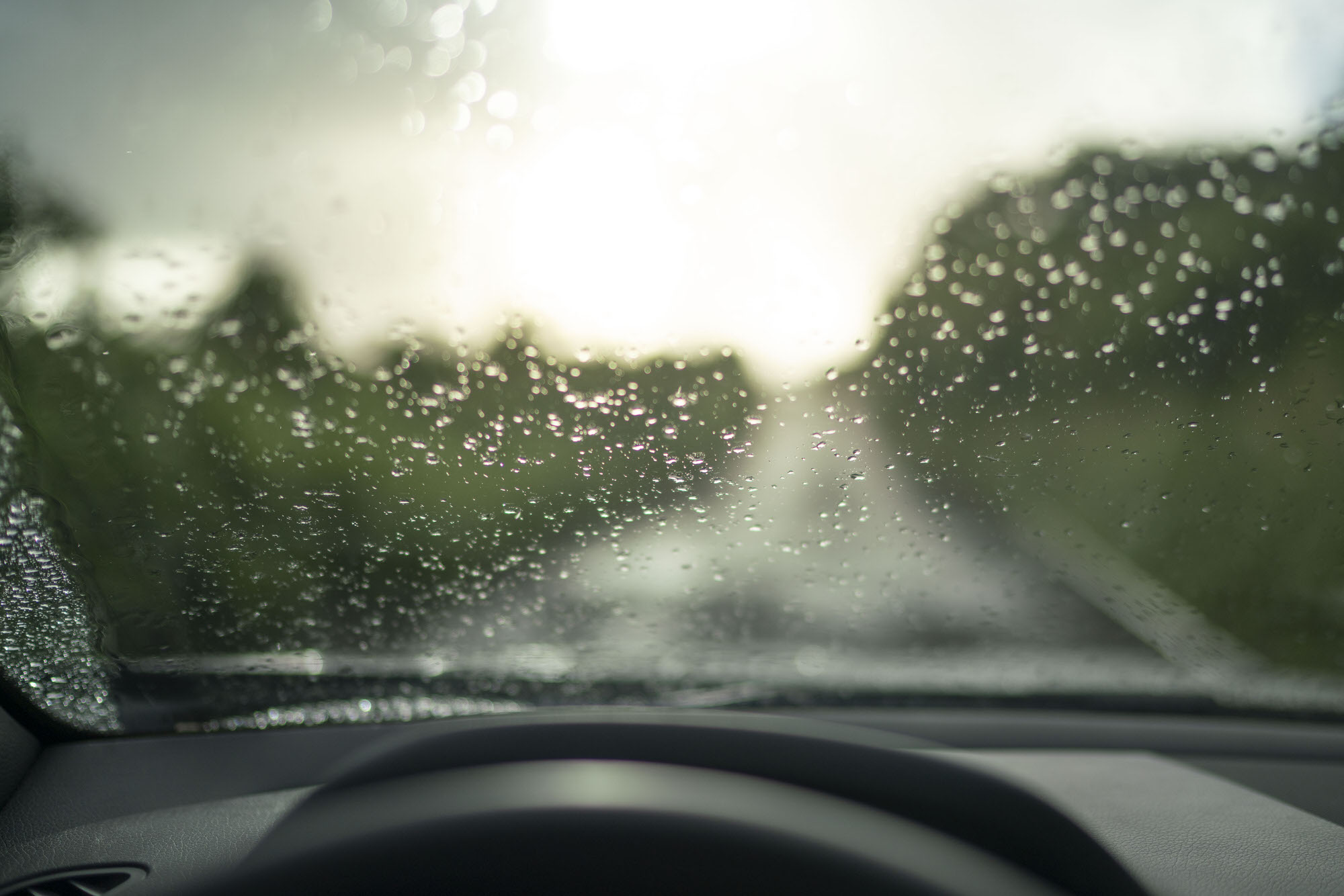 Rain on the windshield of the Mercedes-Benz SLC 300 in Maui